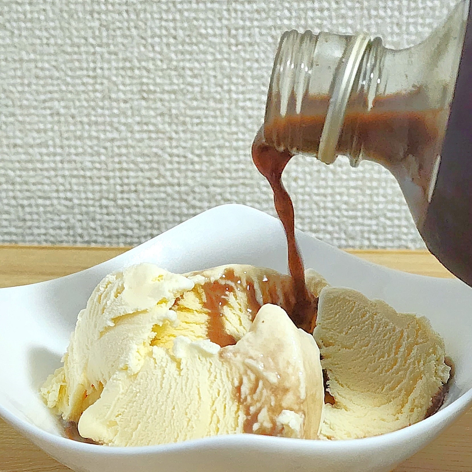 ドン・キホーテのおすすめドリンク「チロルチョコのお酒 コーヒーヌガー」