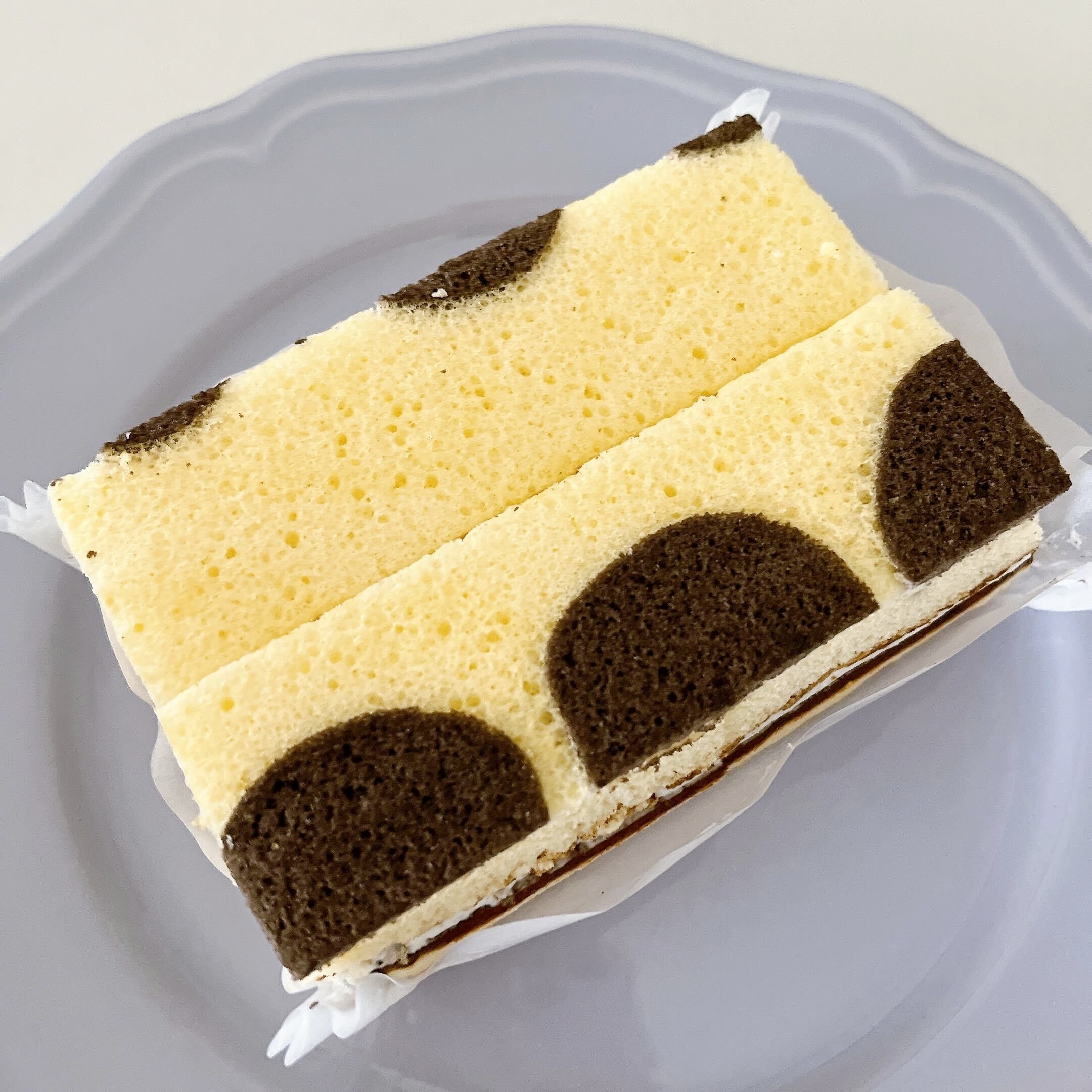 セブン-イレブンのオススメのスイーツ「7プレミアム バニラクリームサンド2個入」