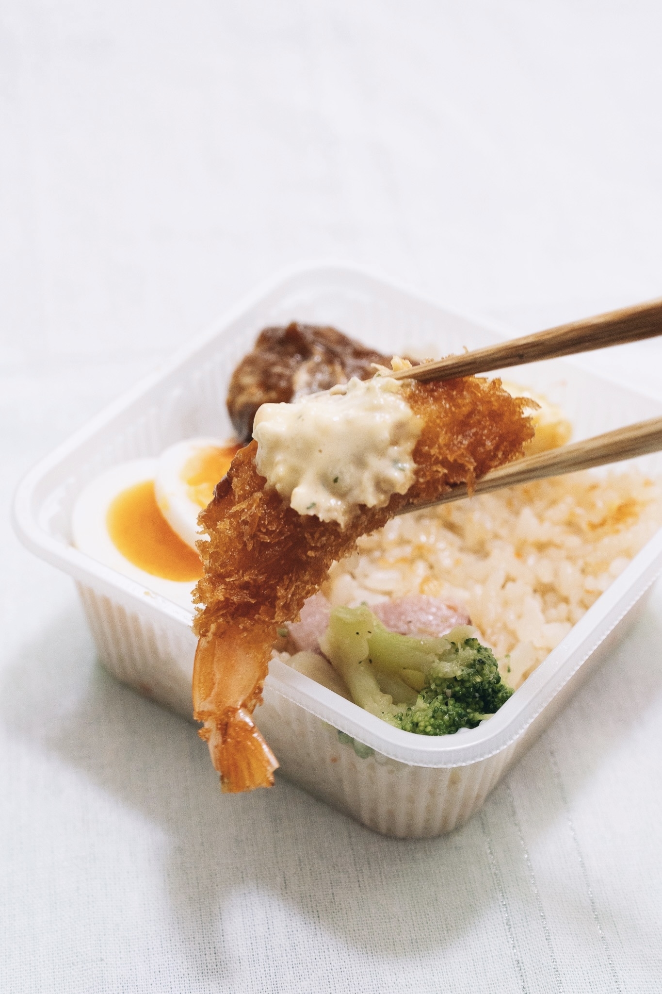 セブンのオススメグルメ「一膳ごはん 洋食ランチ」