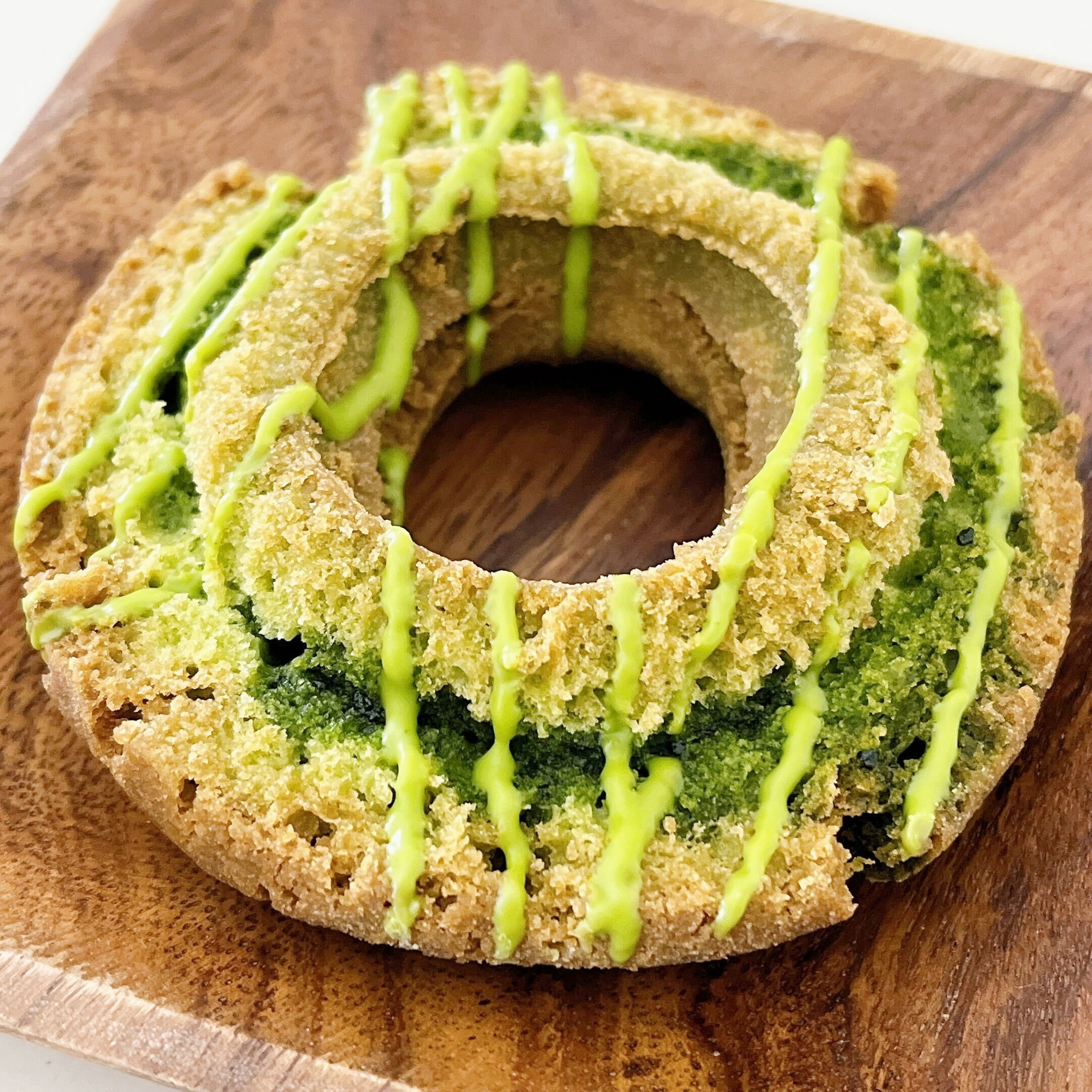 セブン-イレブンのオススメのスイーツ「伊藤久右衛門監修 オールドファッション宇治抹茶」