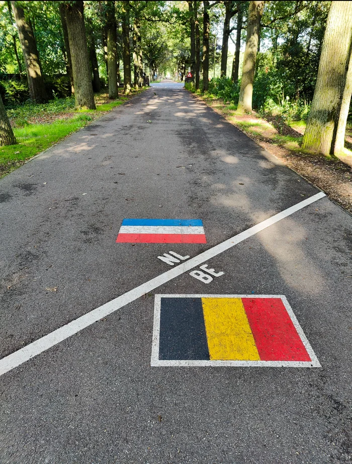 The borderline between Belgium and the Netherlands