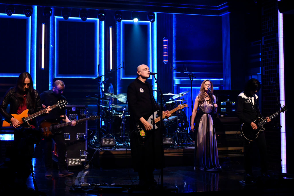 The Smashing Pumpkins are performing live