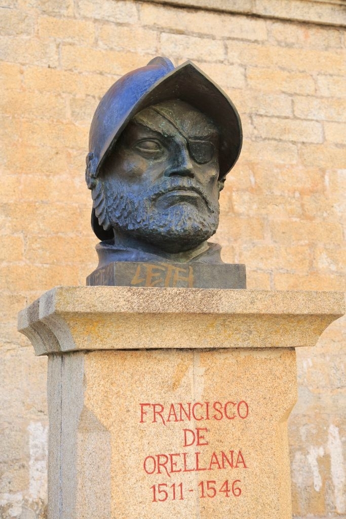Francisco de Orellana bust