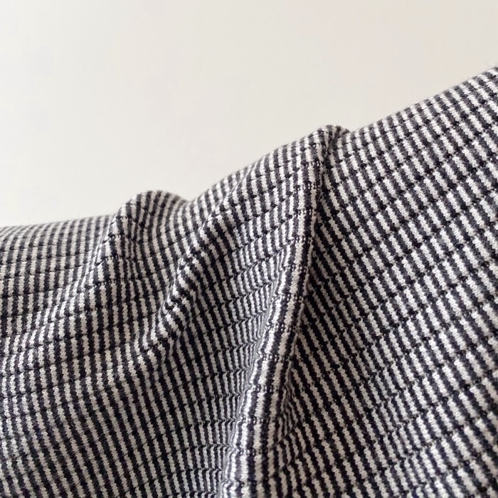 グローバルワークのオススメのトップス「メルティリブクルーネックプルオーバー」