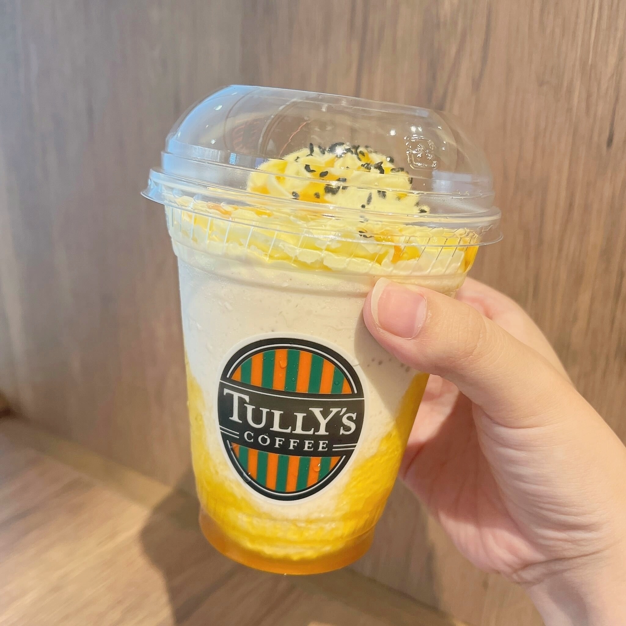 TULLY'S COFFEE(タリーズコーヒー)のおすすめのドリンク「OIMOティーシェイク」