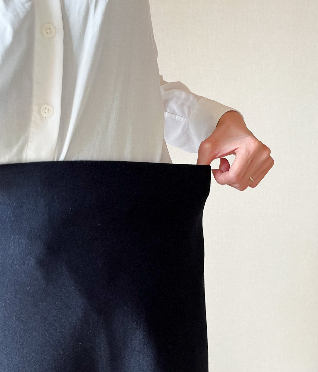 ユニクロのオススメのスカート「ブラッシュドジャージーフレアスカート（丈標準80cm～84cm）」