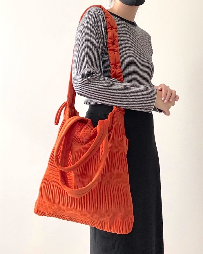 niko and&hellip;（ニコアンド）のオススメのバッグ「オリジナルギャザー2WAYトートバッグ」