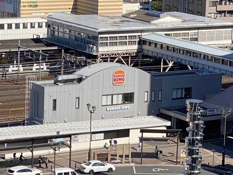 バーガーキング駅……?