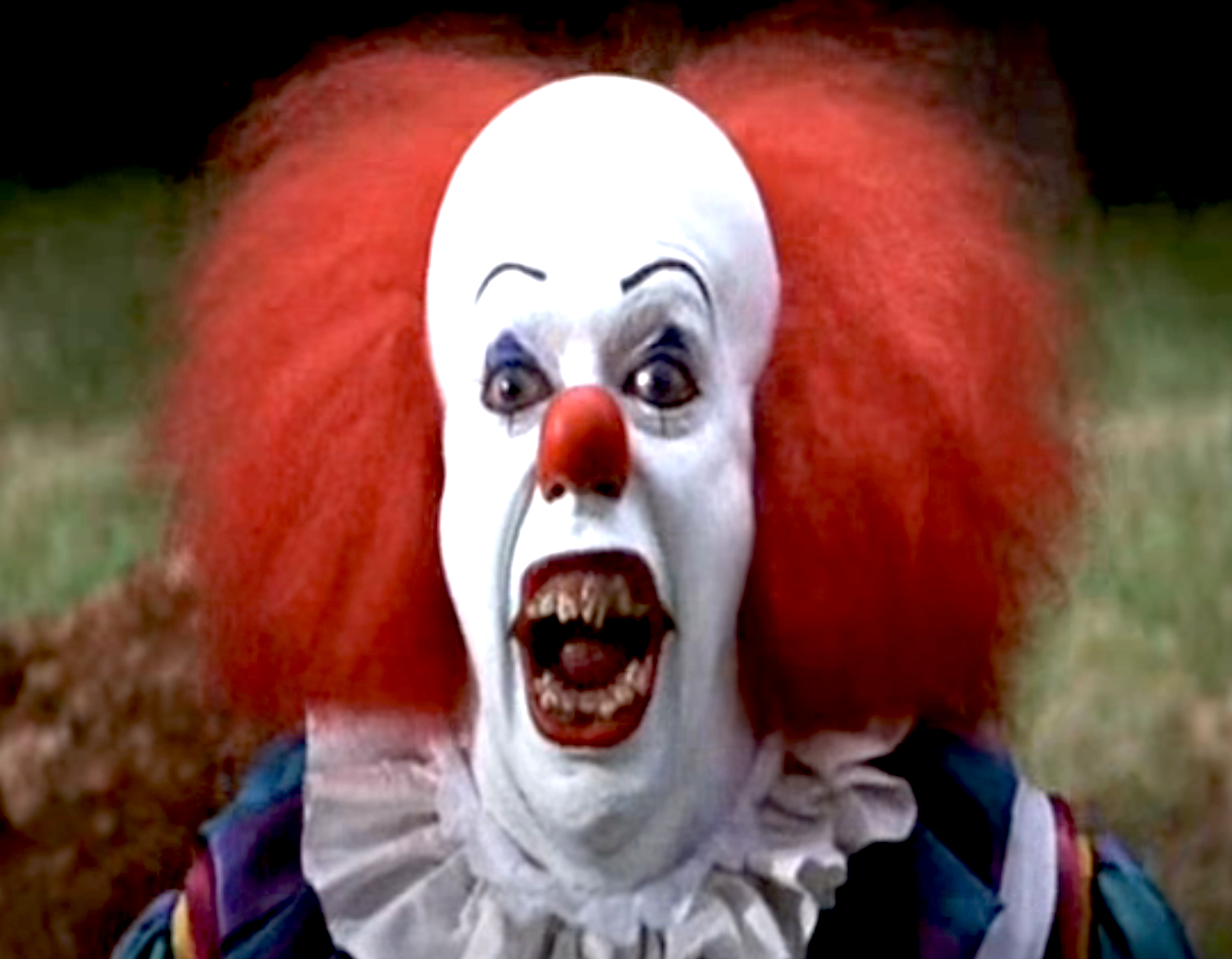 Pennywise baring his teeth