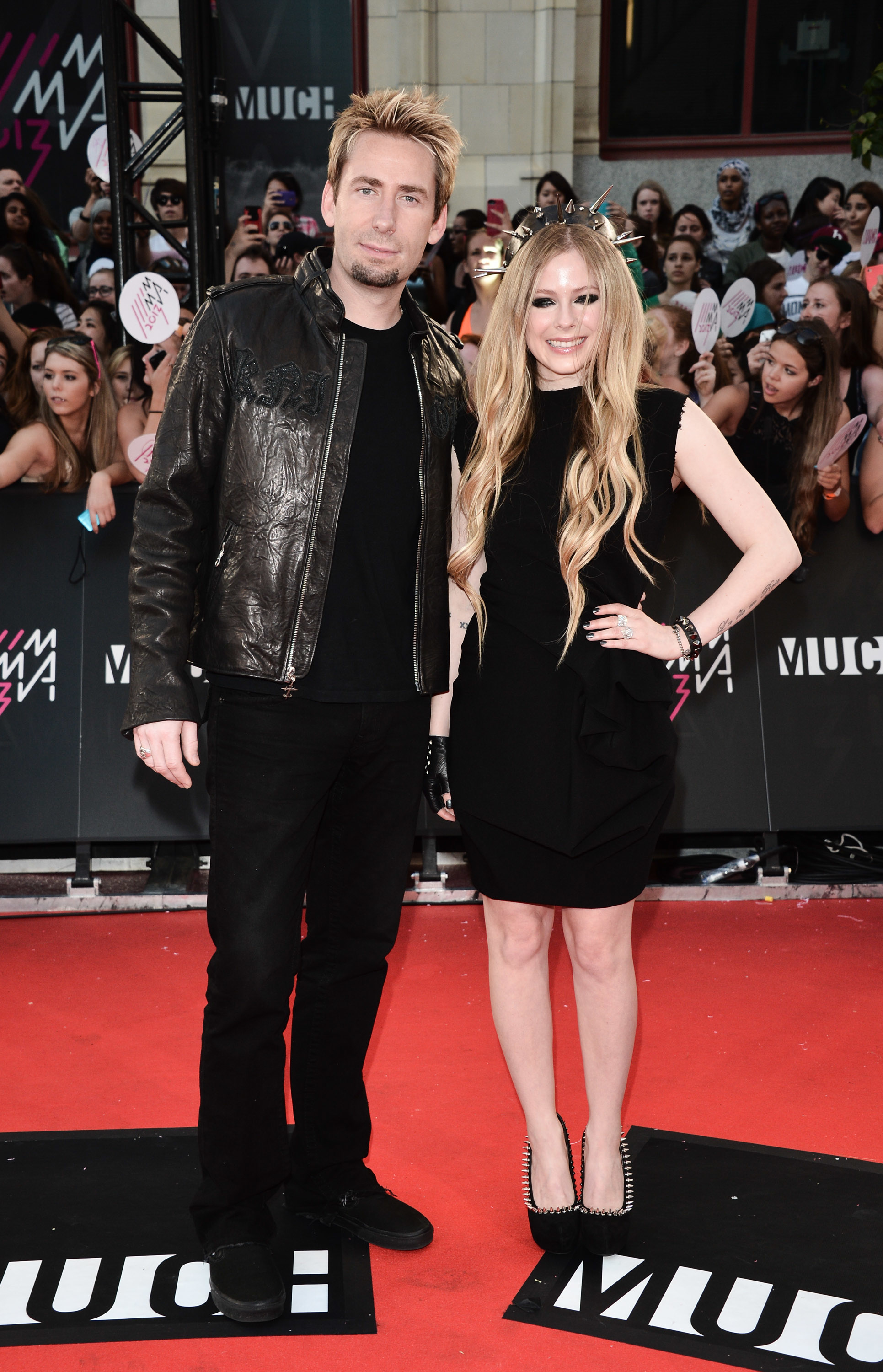 Chad Kroeger and Avril Lavigne on the MMVAs red carpet.
