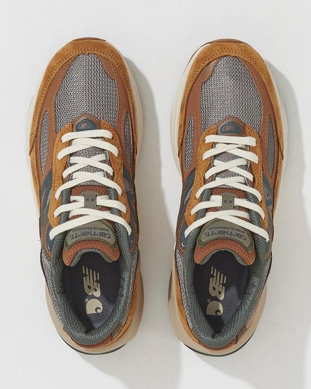 Carhartt WIP New Balance 990v6 Release