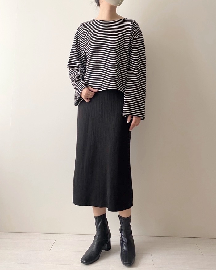 GU（ジーユー）のおすすめトップス「ワイドスリーブT（長袖）（ボーダー）Q+E」