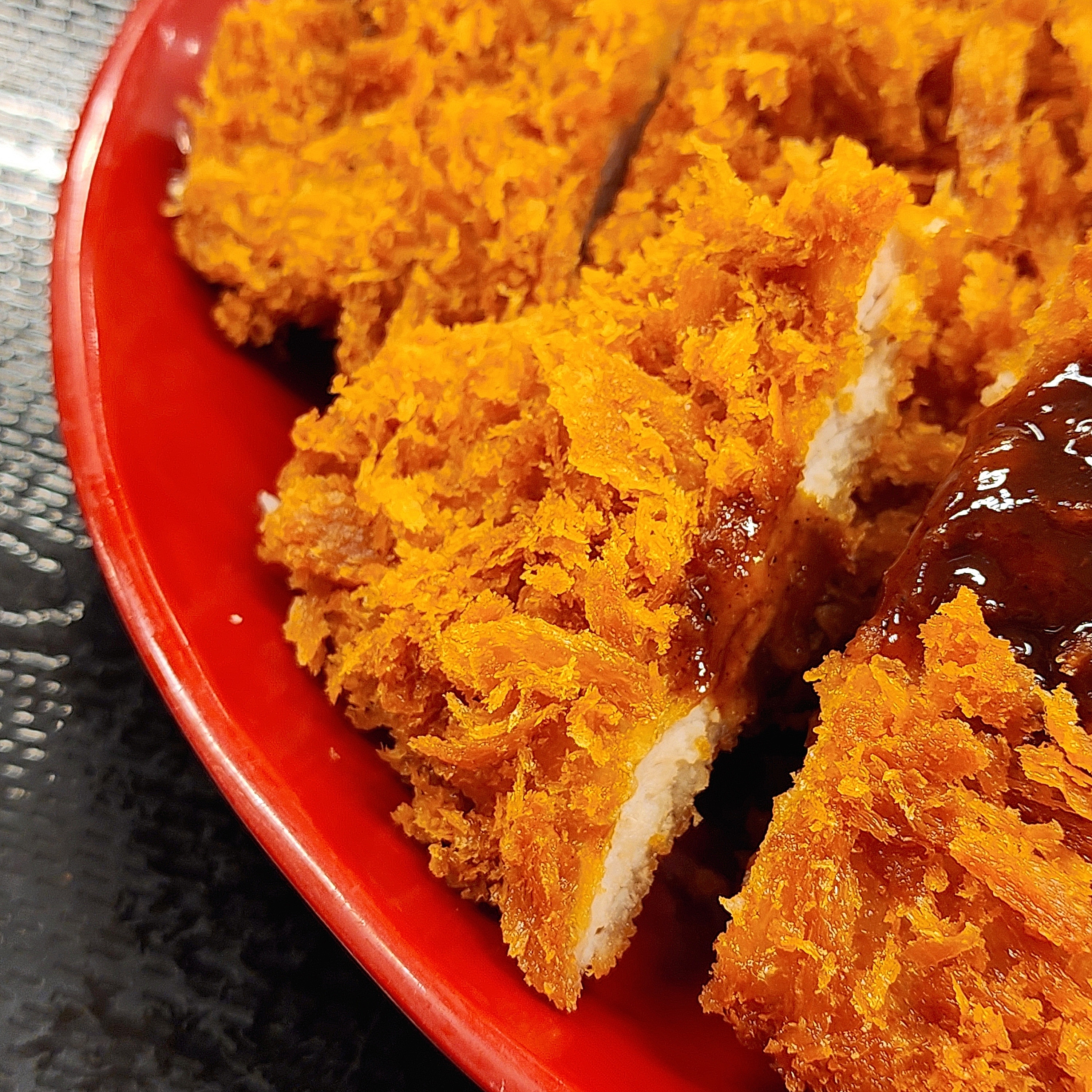 かつやのおすすめメニュー「ダブルロースカツ定食」