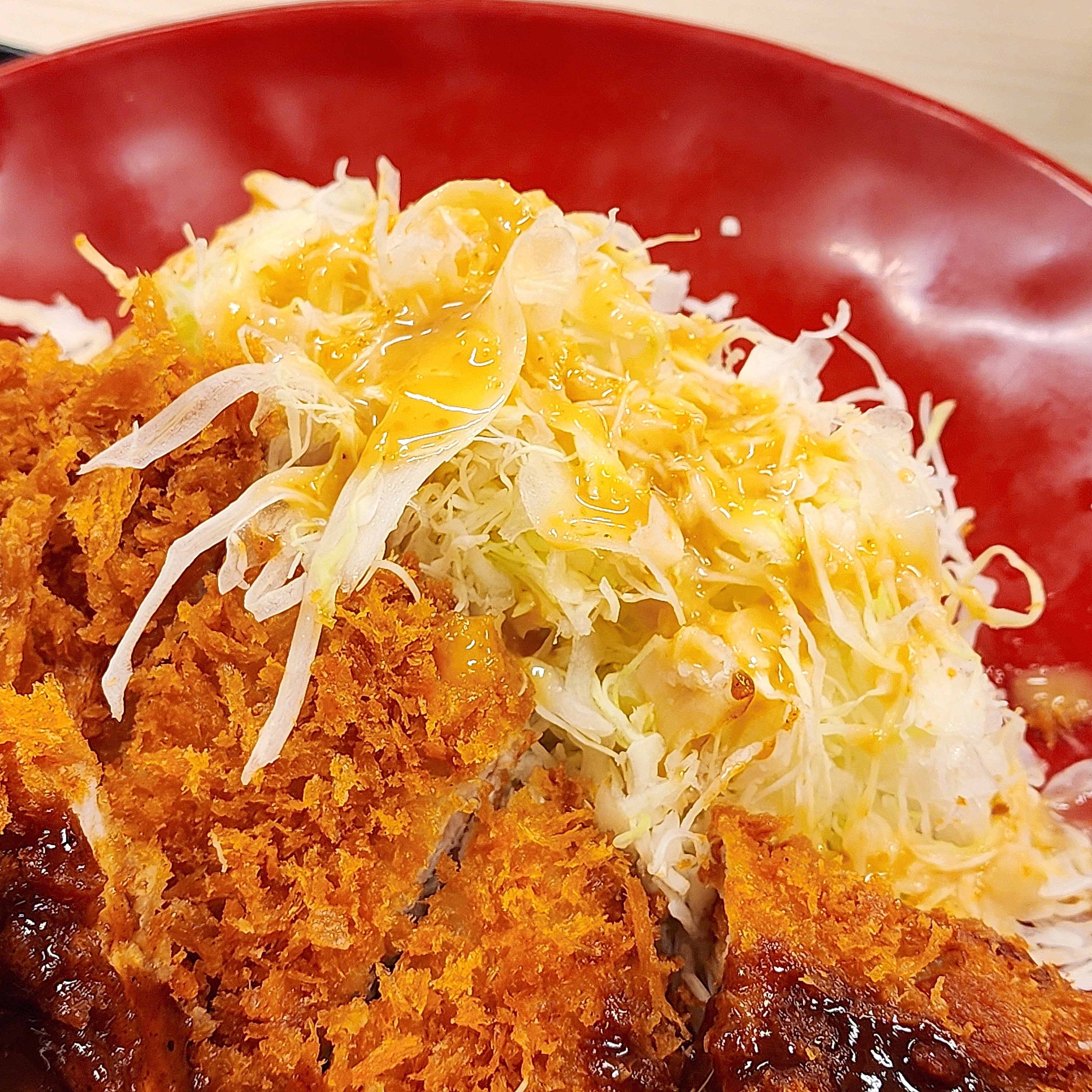 かつやのおすすめメニュー「ダブルロースカツ定食」