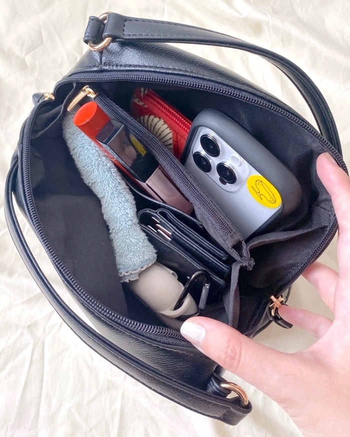 グローバルワークのオススメのバッグ「スぺ軽お財布ショルダー」