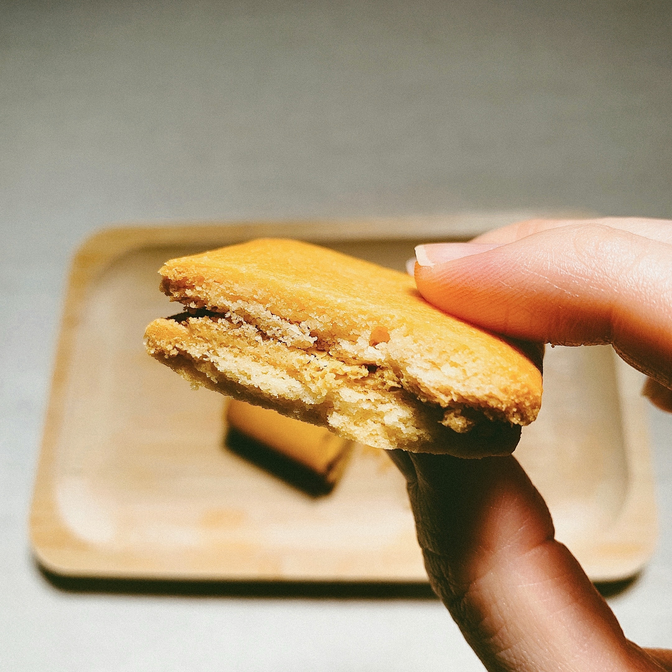 3COINS（スリーコインズ）のおすすめのお菓子「秋を感じるさつまいものクリームサンド」