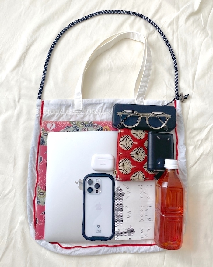 niko and&hellip;（ニコアンド）のおすすめのバッグ「オリジナルコード2WAYトートバッグ」