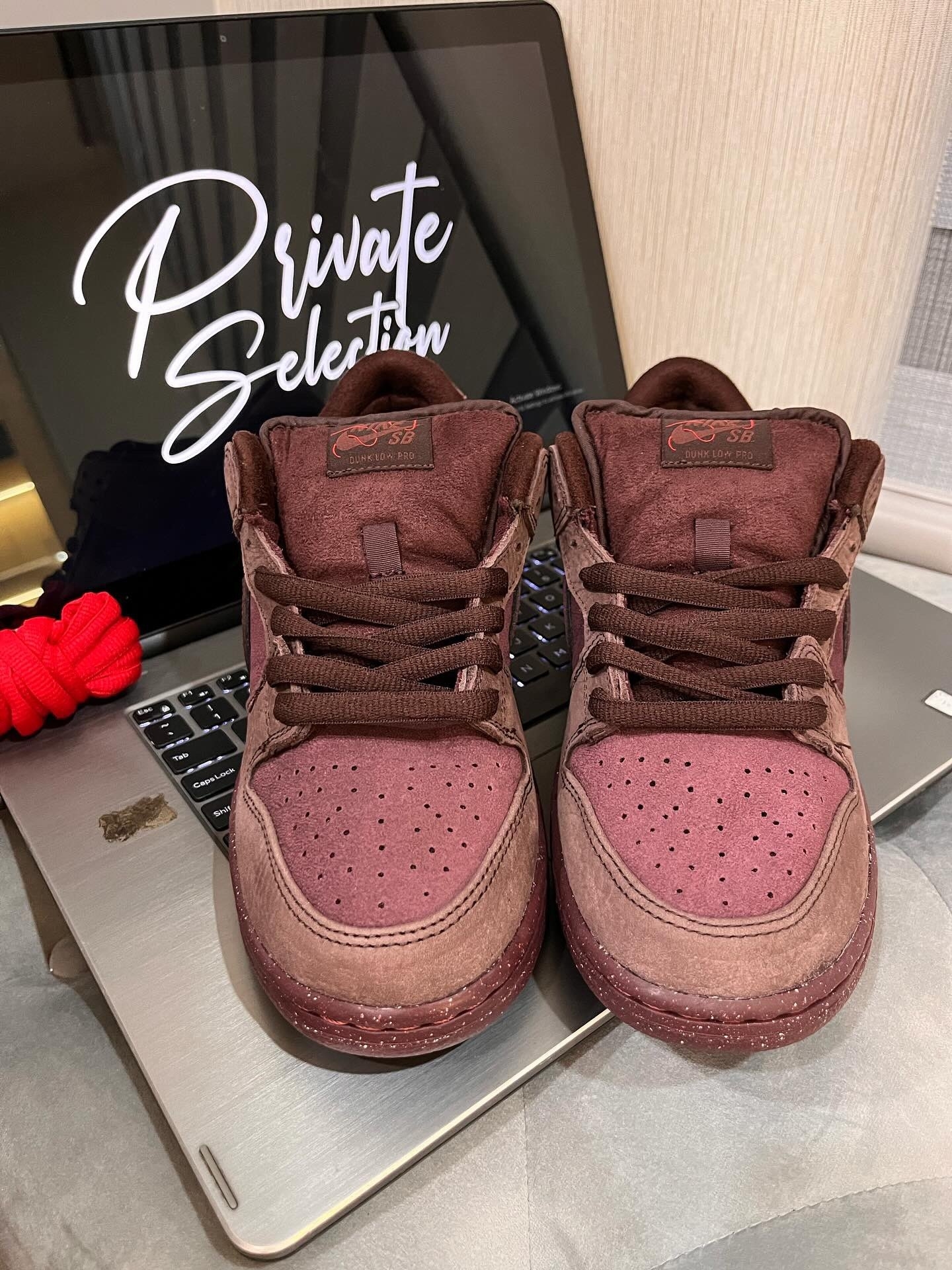 Nike SB Dunk Low 'Valentine's Day' FN0619-600 Release Date | Complex