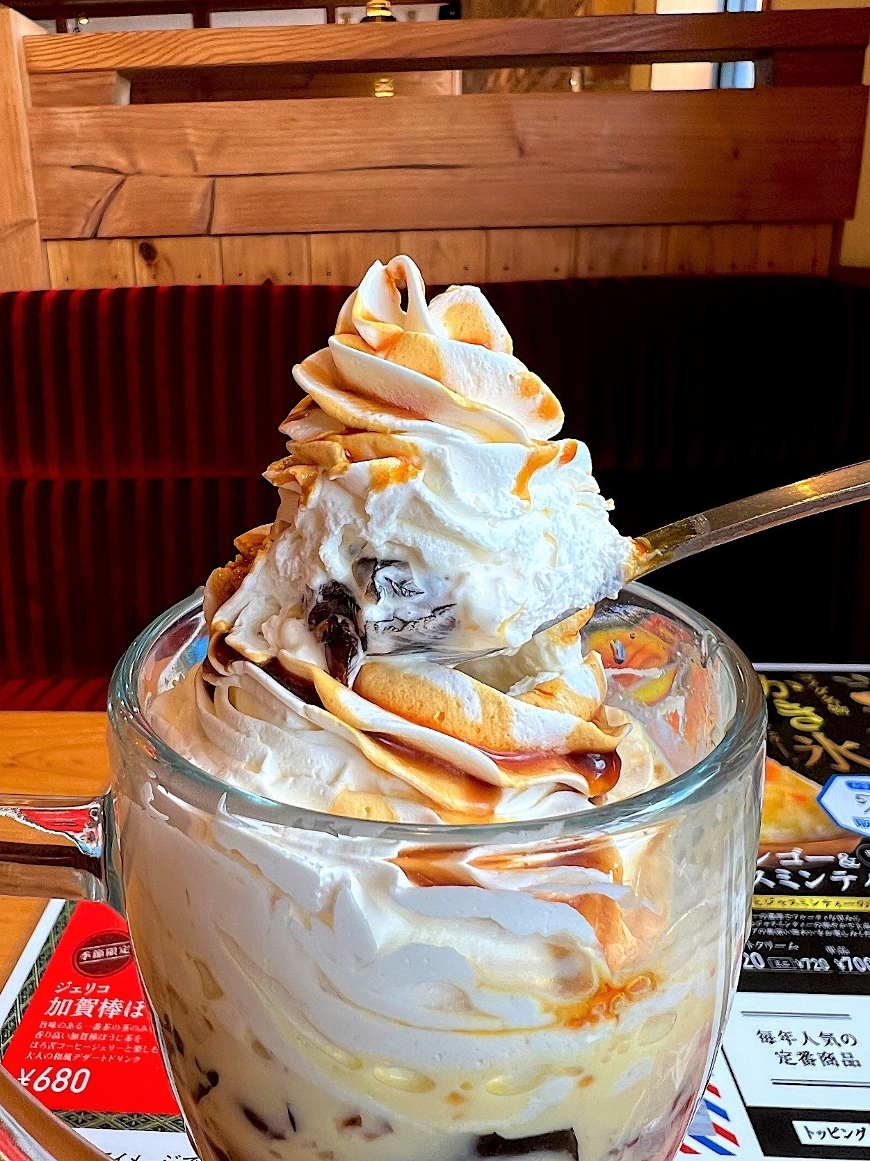 コメダ珈琲店のおすすめデザート「ジェリコ クリームブリュレ」