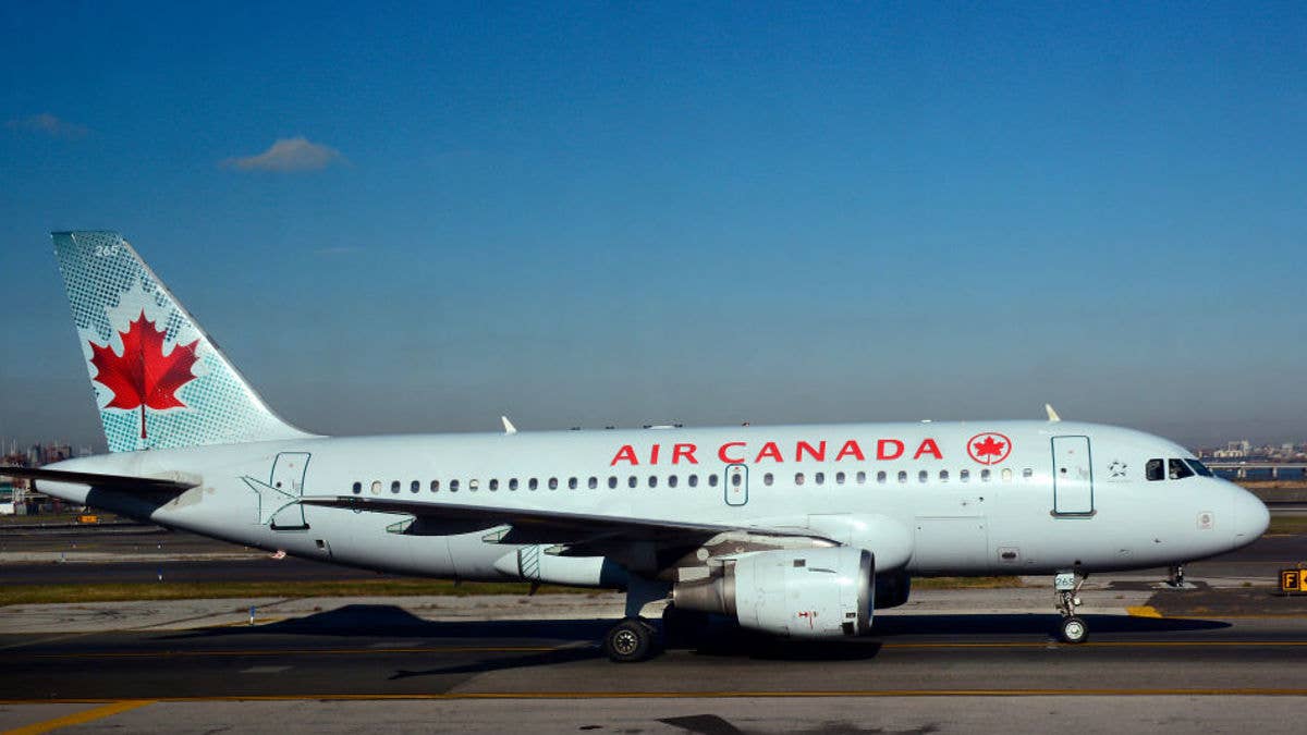 Airline Apologizes to Travellers for Flight With Seats Covered in Vomit