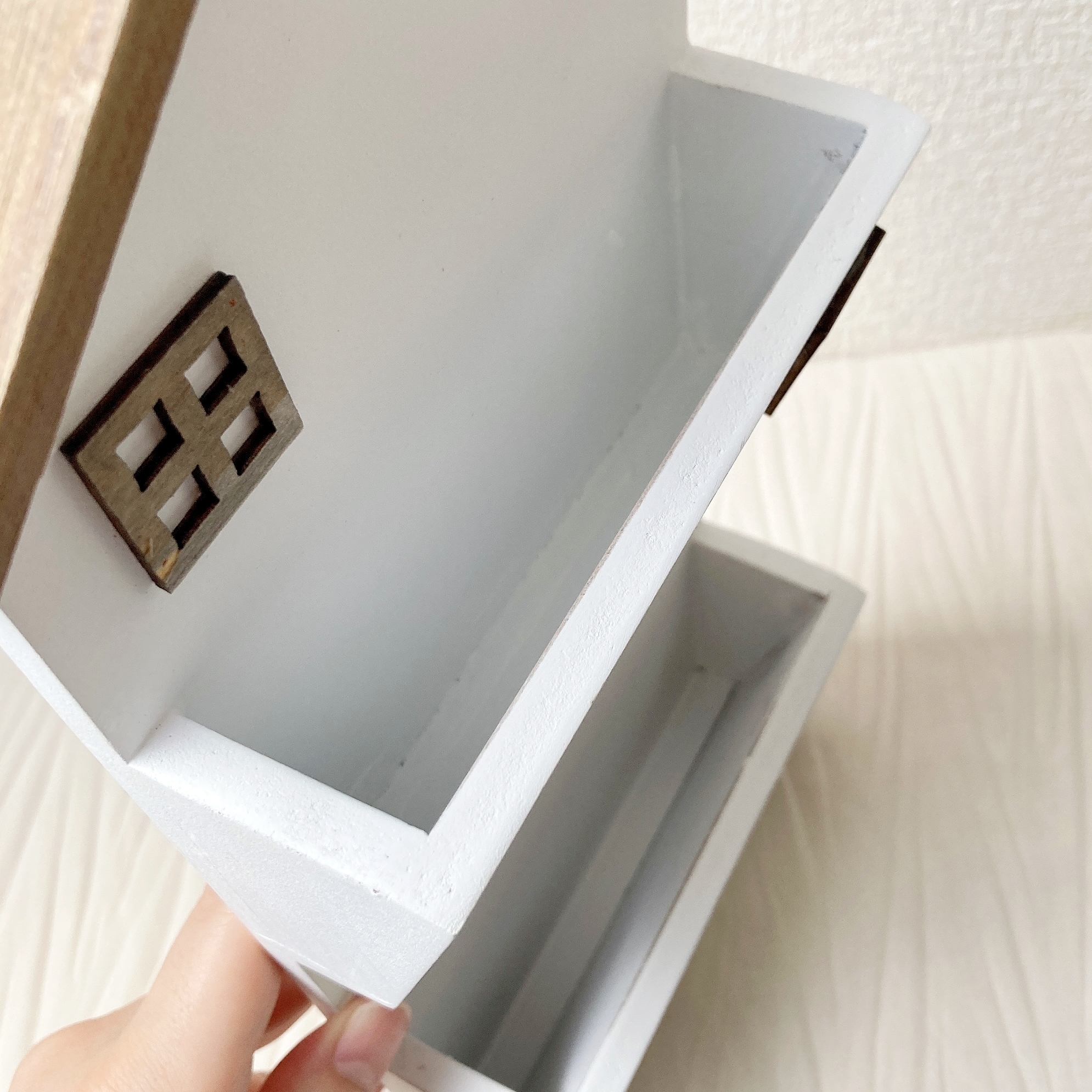 salut!(サリュ)のオススメの便利グッズ「【お家の中の小さなおうち】おうちはがき収納ラック」