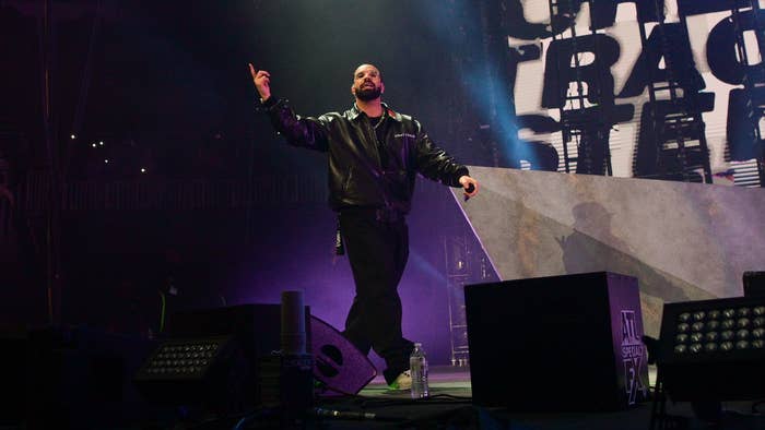 drake on stage