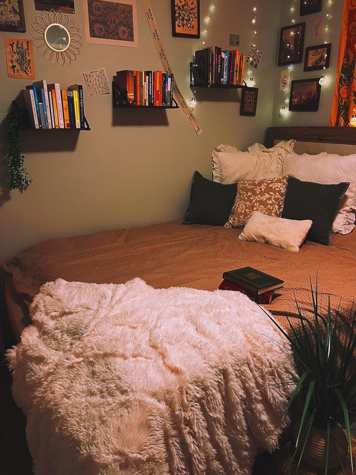 5 Tips for Creating a Cozy Bedroom - Organize by Dreams
