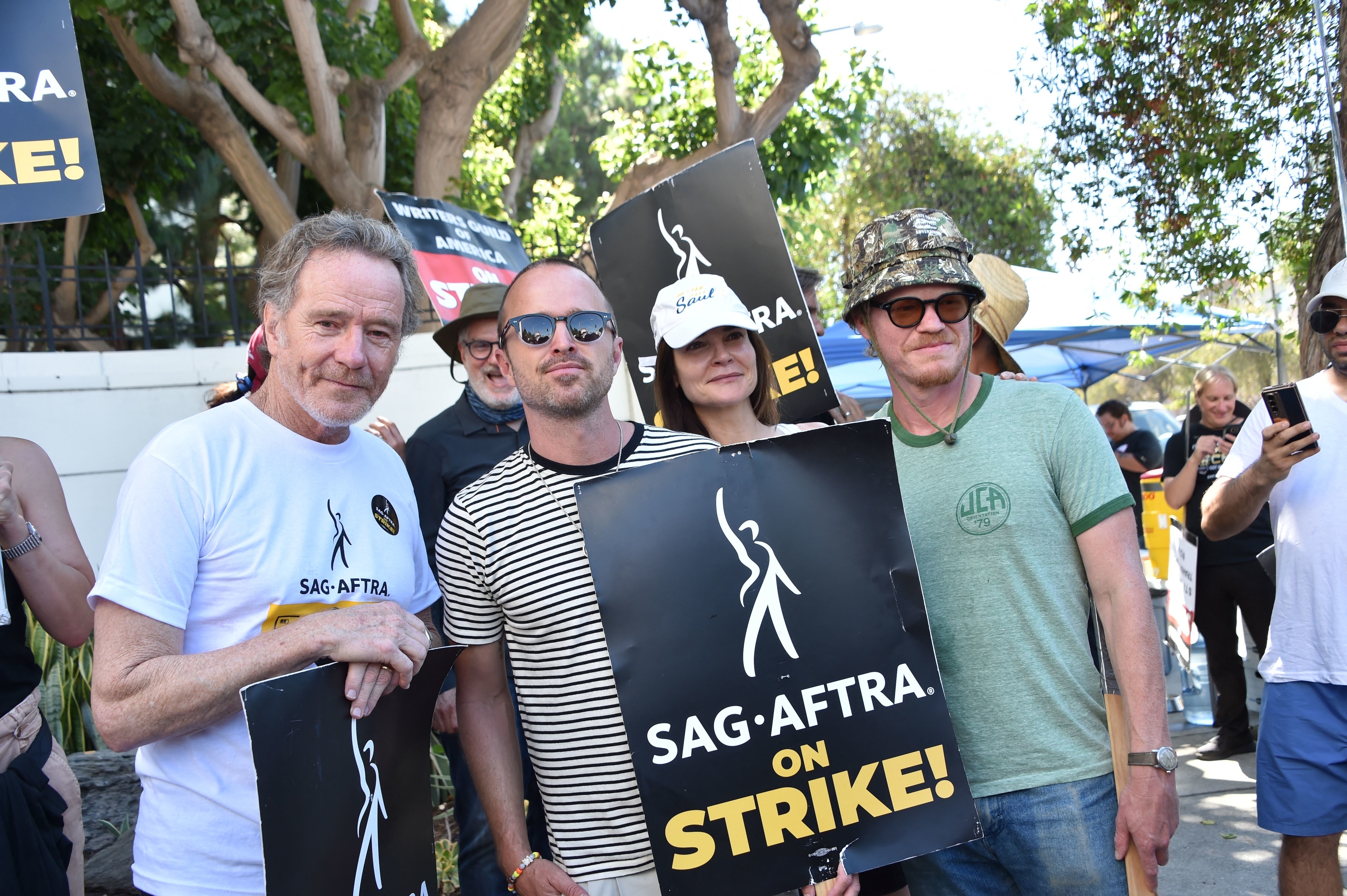 Aaron Paul on the picket line