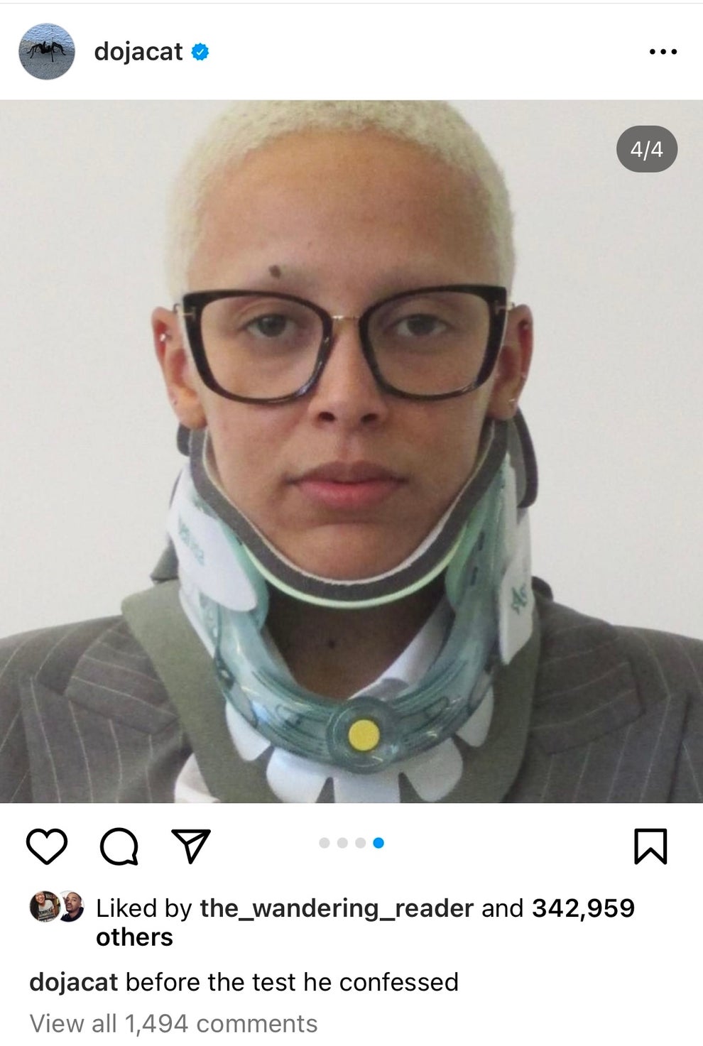 Doja Cat Shares Photos of Herself Wearing Neck Brace, Says She's Fine