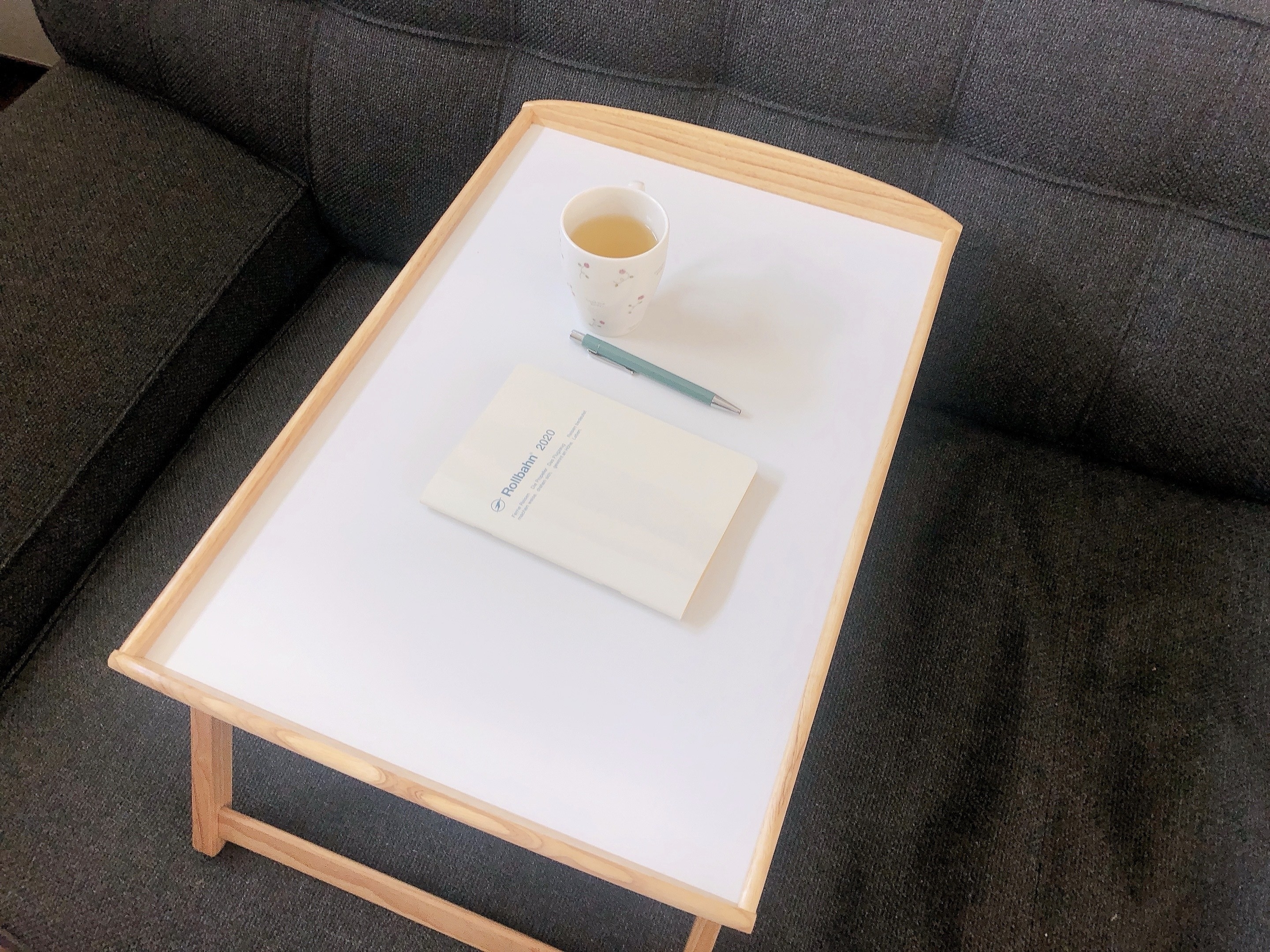 IKEA(イケア)のおすすめアイテム「DJURA ジューラ ベッドトレイ」