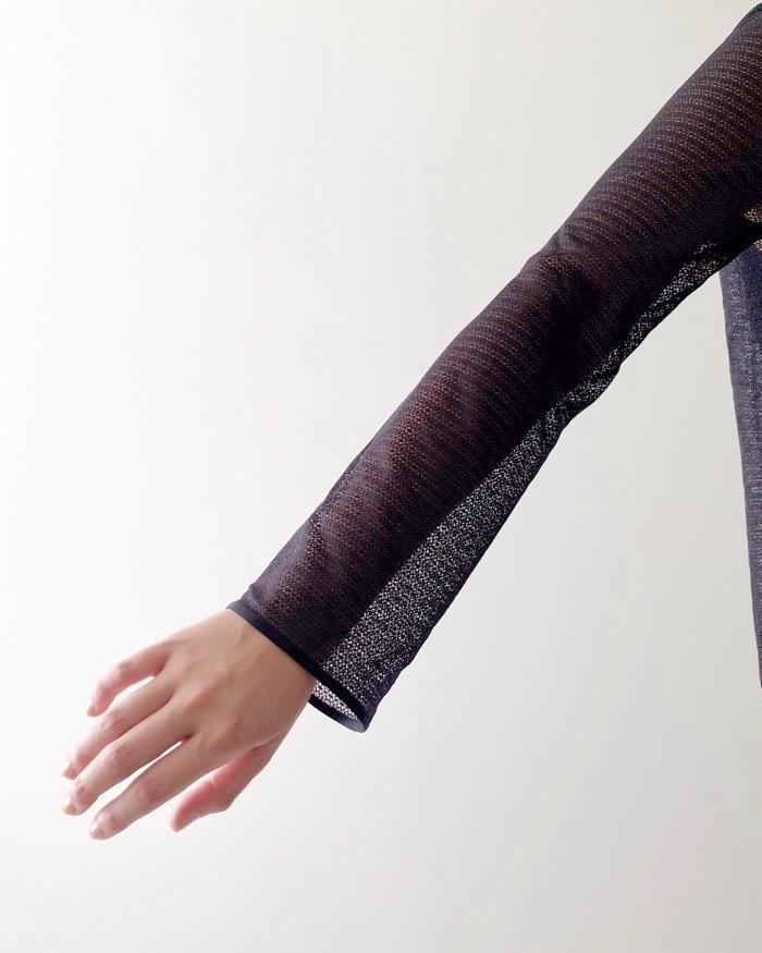 ユニクロ（ユニクロ）×Mameコラボのおすすめアイテム「メッシュハイネックT（長袖）」