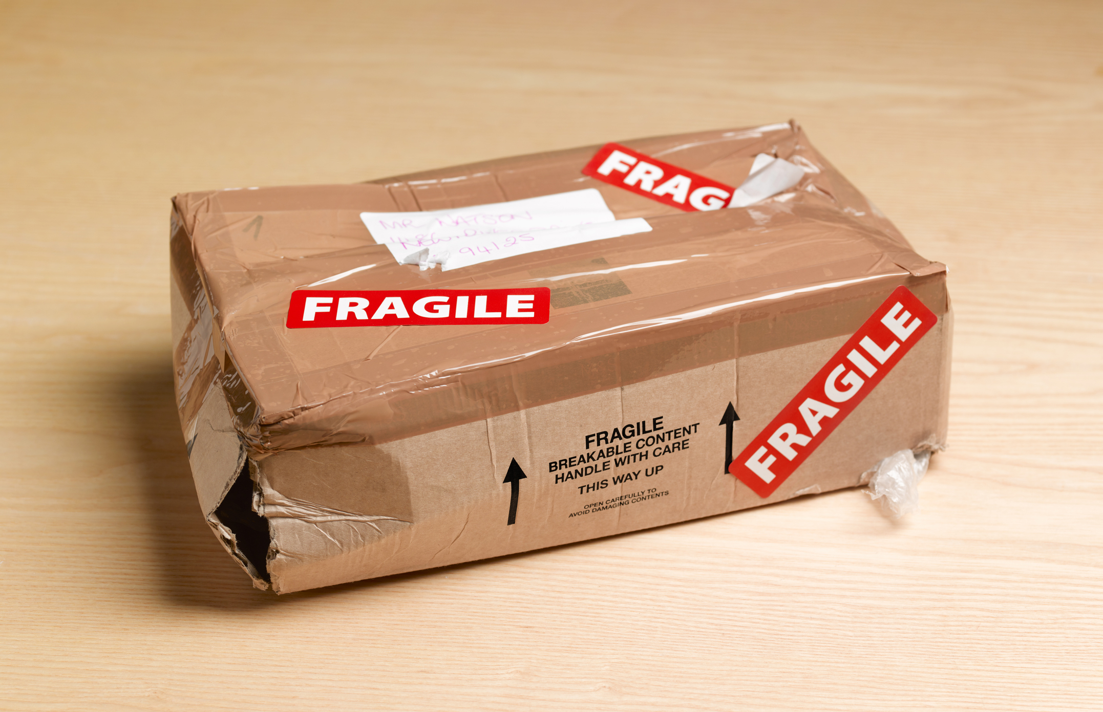 messup up fragile box