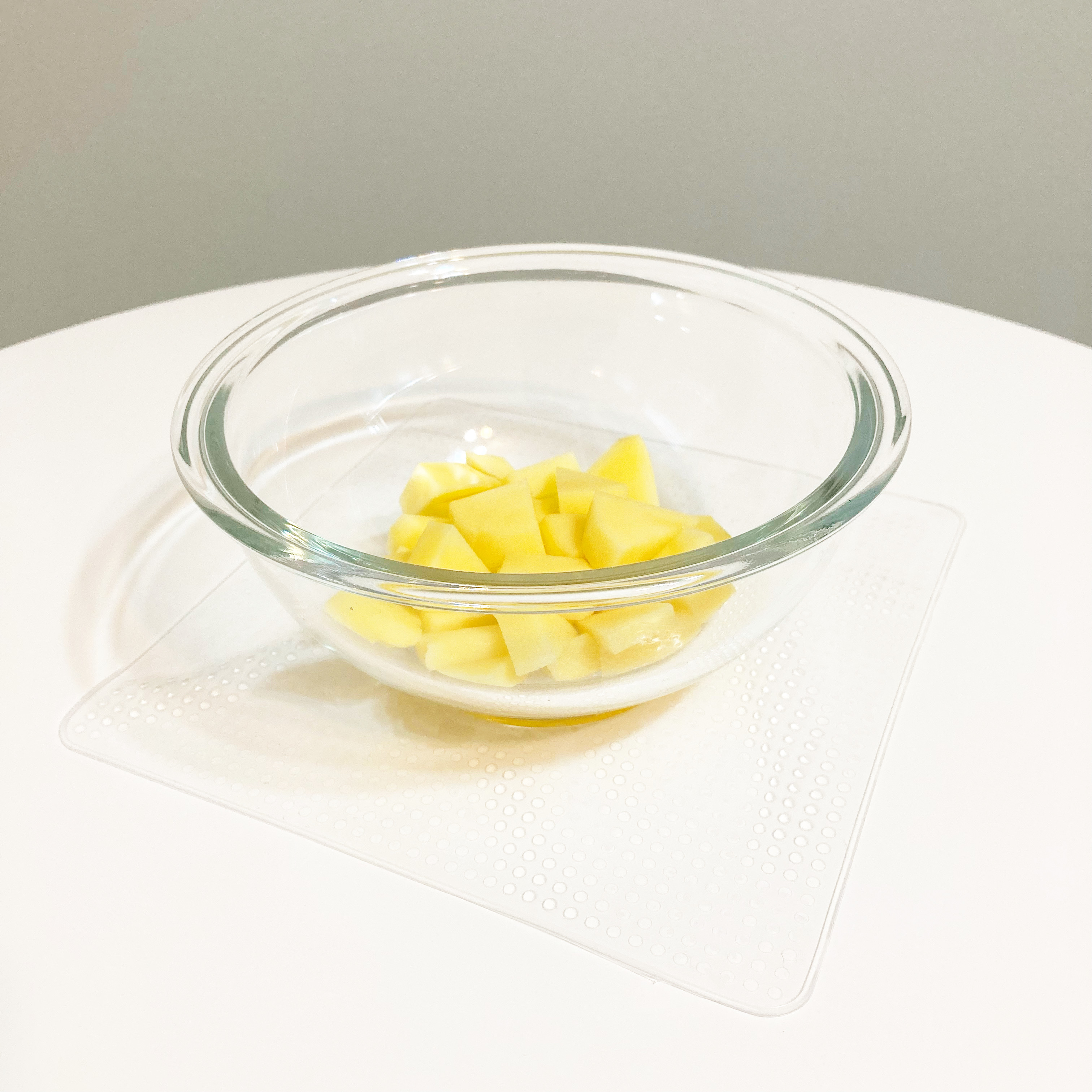 DAISO（ダイソー）のキッチンアイテム「シリコンラップLL」