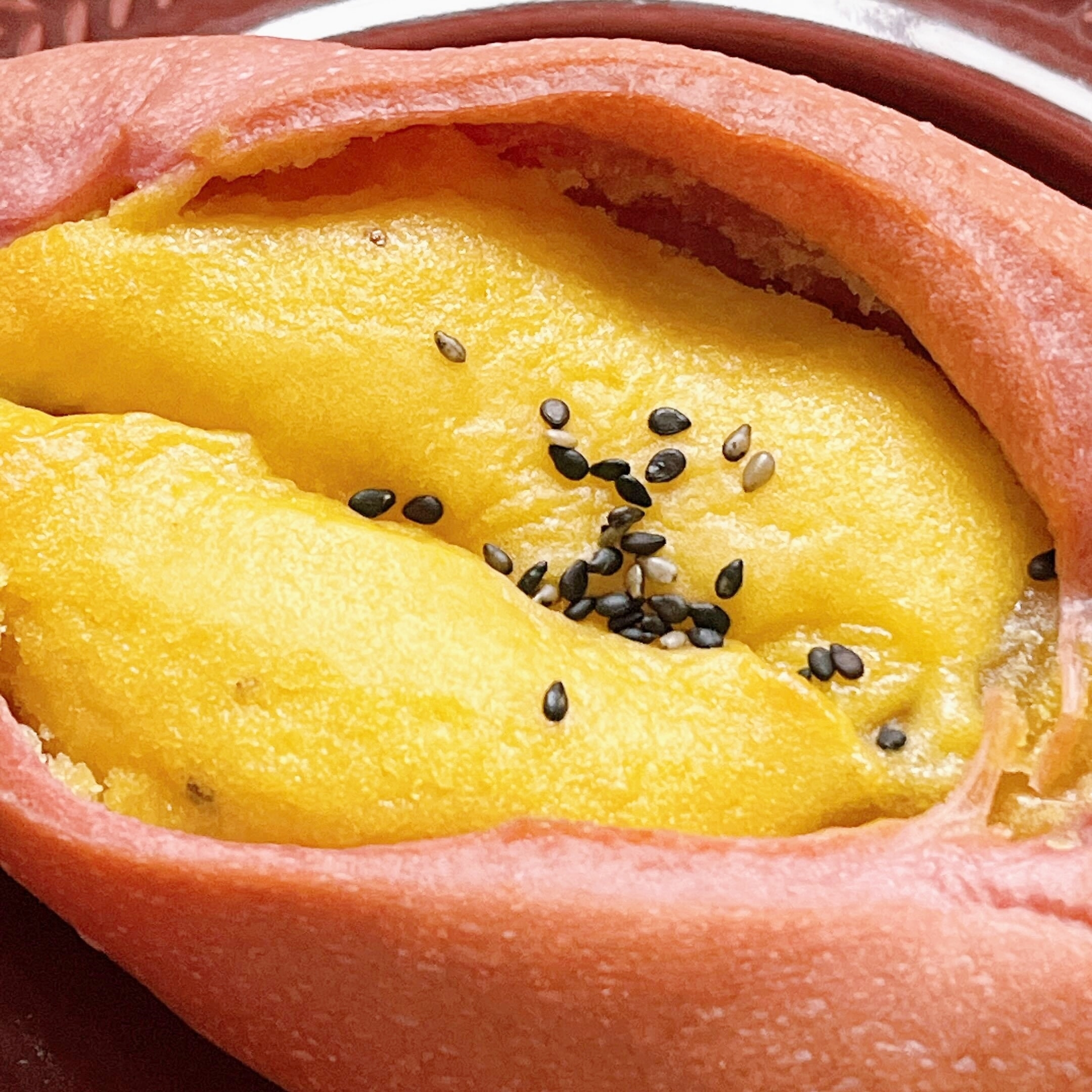 FamilyMart(ファミリーマート)のオススメの新商品「おいものパン」