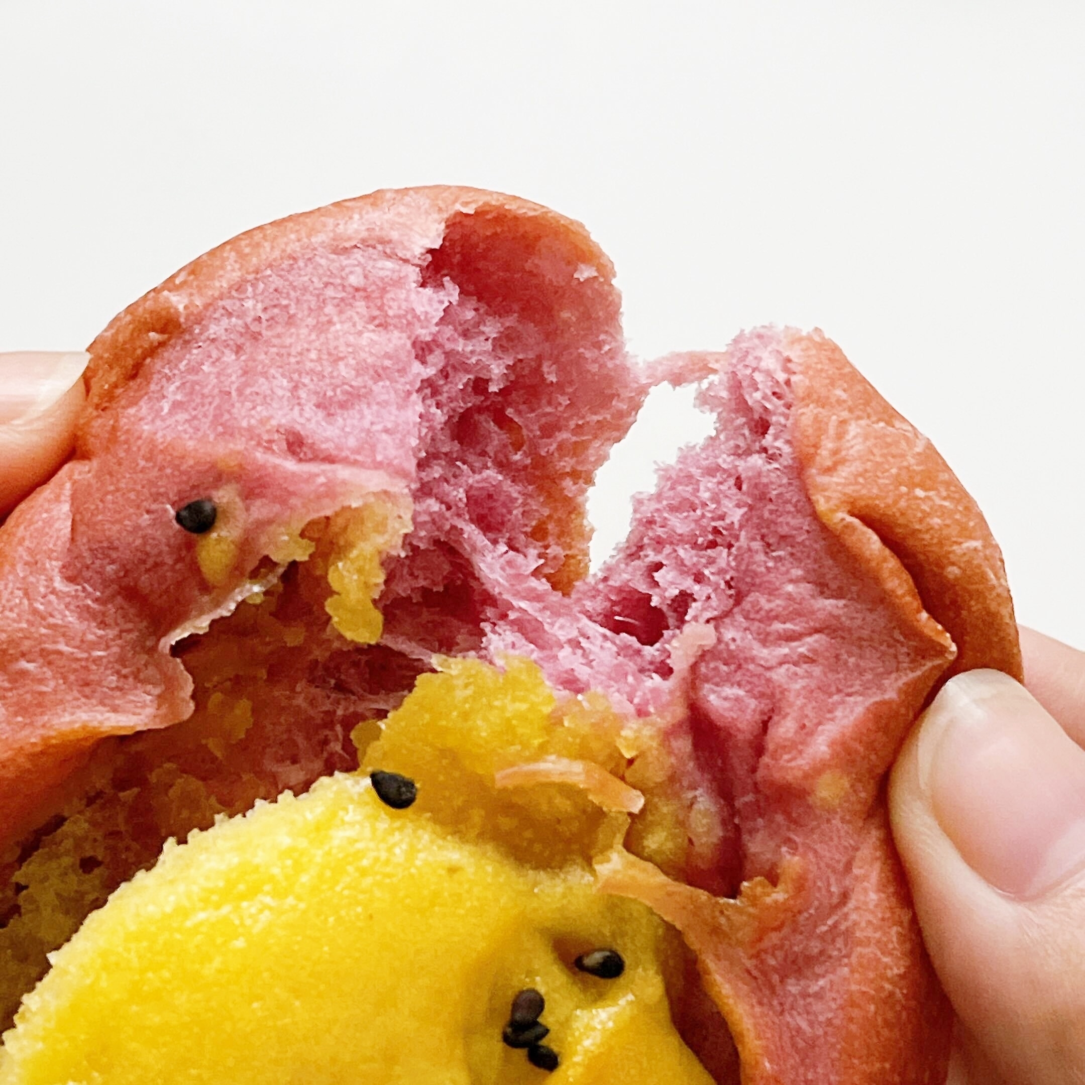 FamilyMart(ファミリーマート)のオススメの新商品「おいものパン」