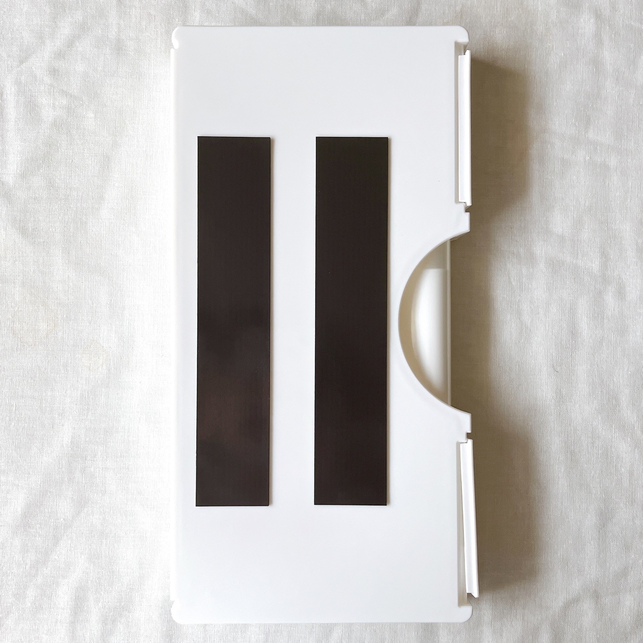 ニトリのオススメの商品「磁石でくっつくゴミ袋＆保存袋ホルダー（S K131）」