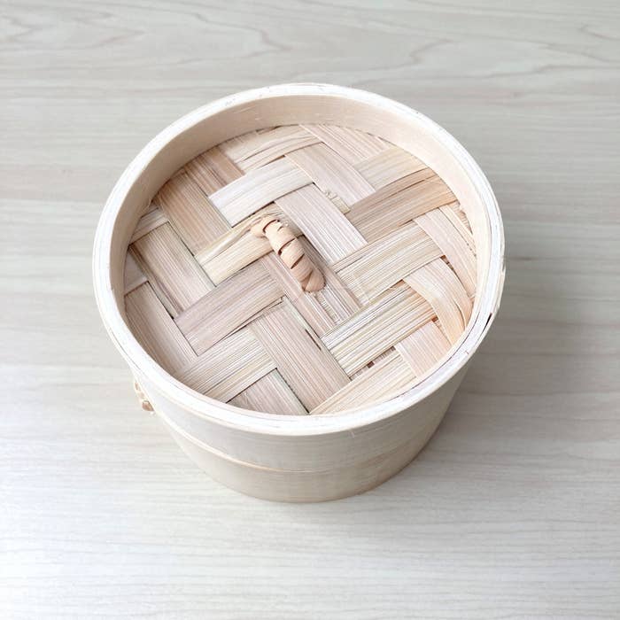 3COINS（スリーコインズ）のおすすめ商品「【NEO町中華】シリコーンシート付きミニセイロ 」