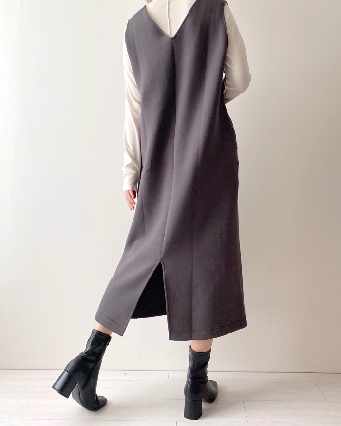 無印良品のおすすめワンピース「二重編みスウェットジャンパースカート」