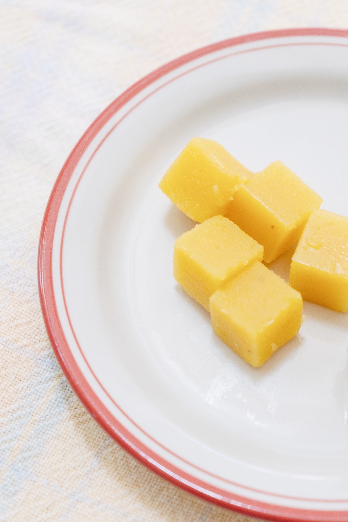 セブンのおすすめスイーツ「ひとくち洋風芋ようかん」