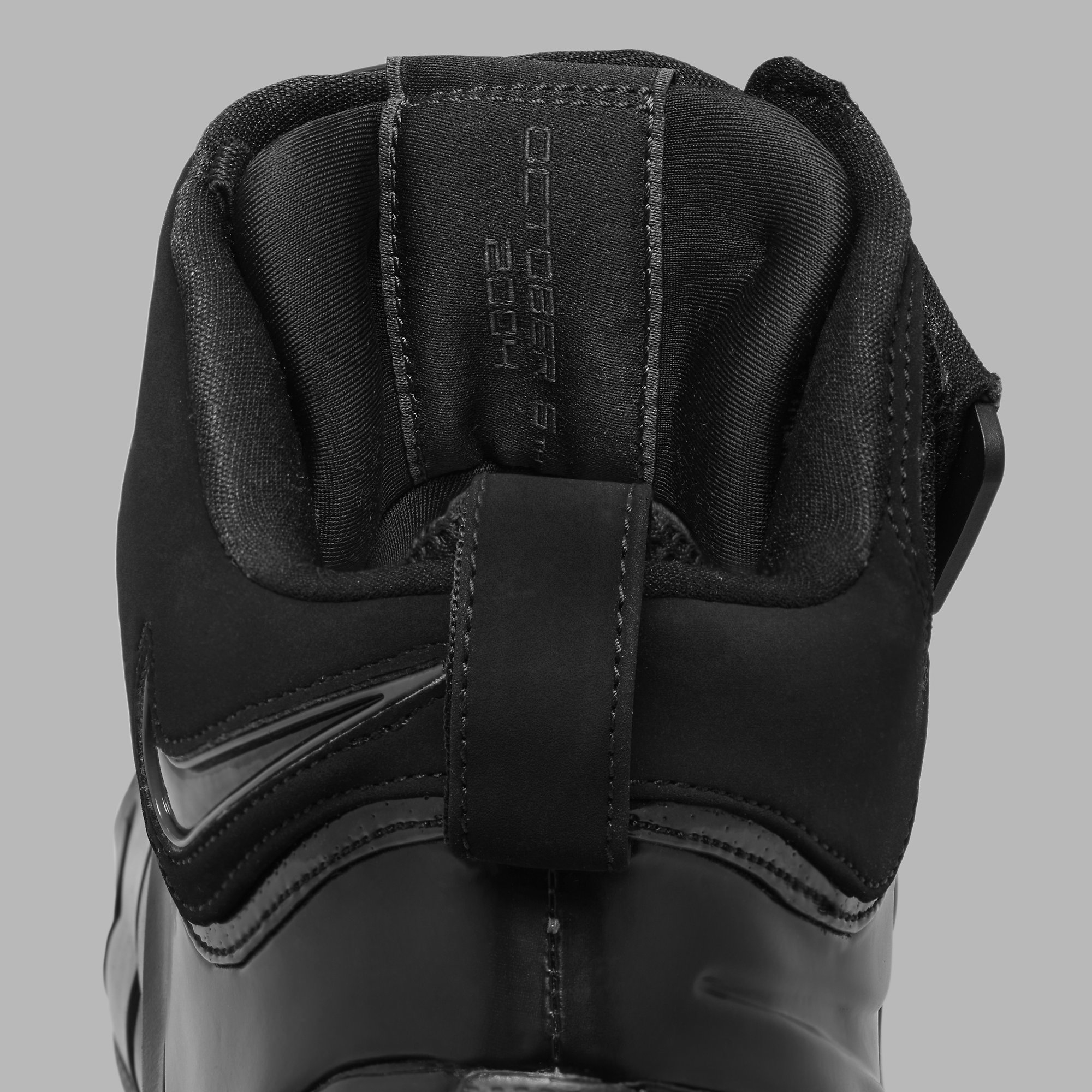 Nike LeBron 4 IV Anthracite Release Date DJ1597-001 Tongue Detail
