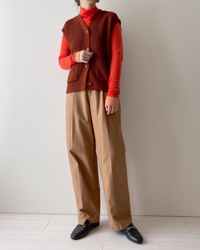 niko and&hellip;（ニコアンド）のおすすめトップス「袖レイヤーシアータートルプルオーバー」