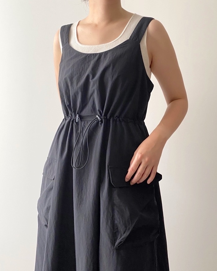 GU（ジーユー）のおすすめアイテム「ユーティリティジャンパードレスQ+E」