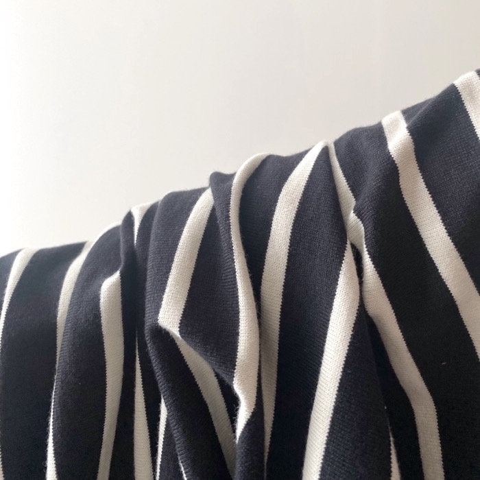 ユニクロのオススメの商品「ボーダーTシャツ(長袖)」