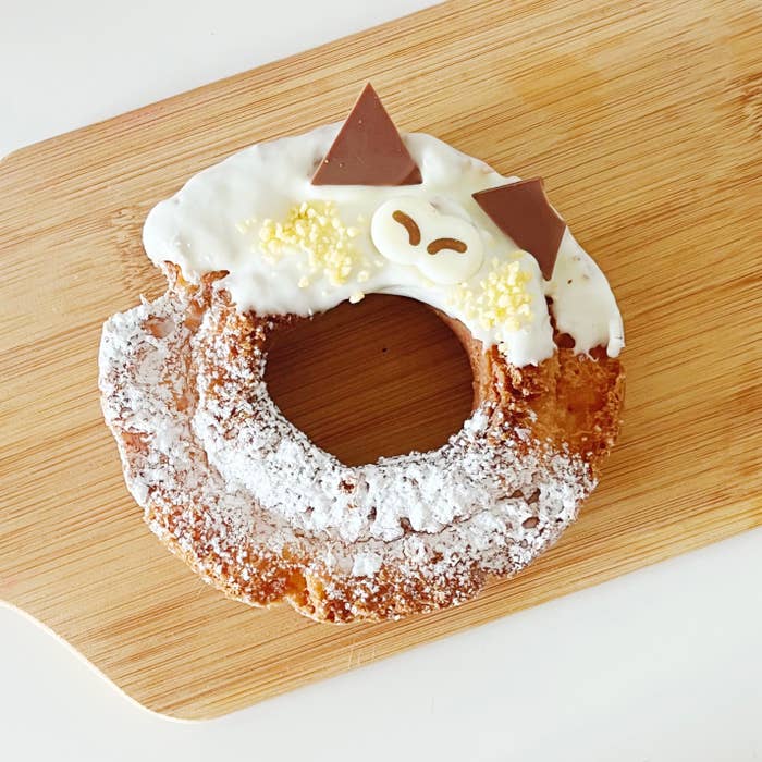 ミスタードーナツのおすすめのドーナツ「ホワイトファッションキャット」