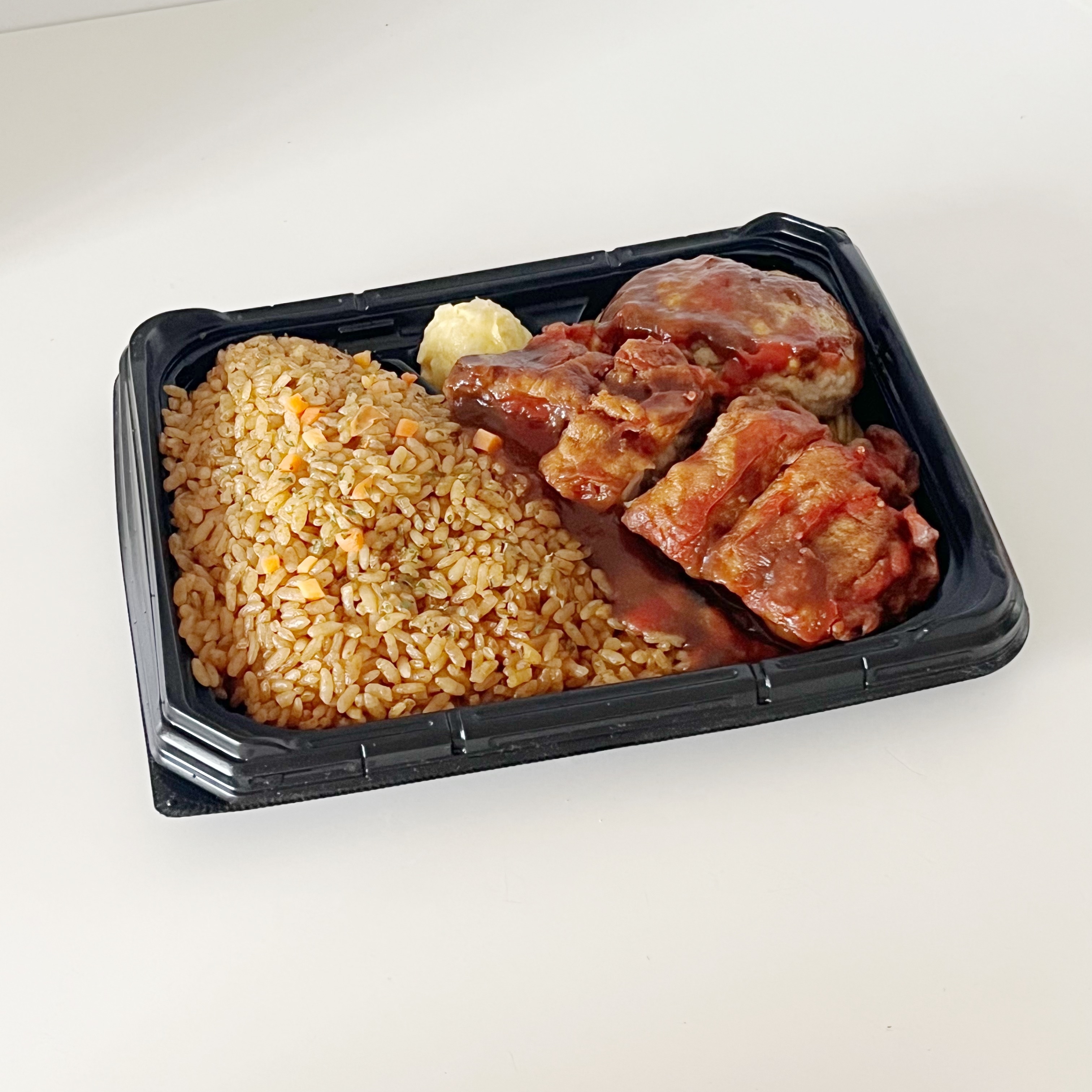 ミニストップのおすすめのお弁当「盛旨っ!大好きカレー弁当」