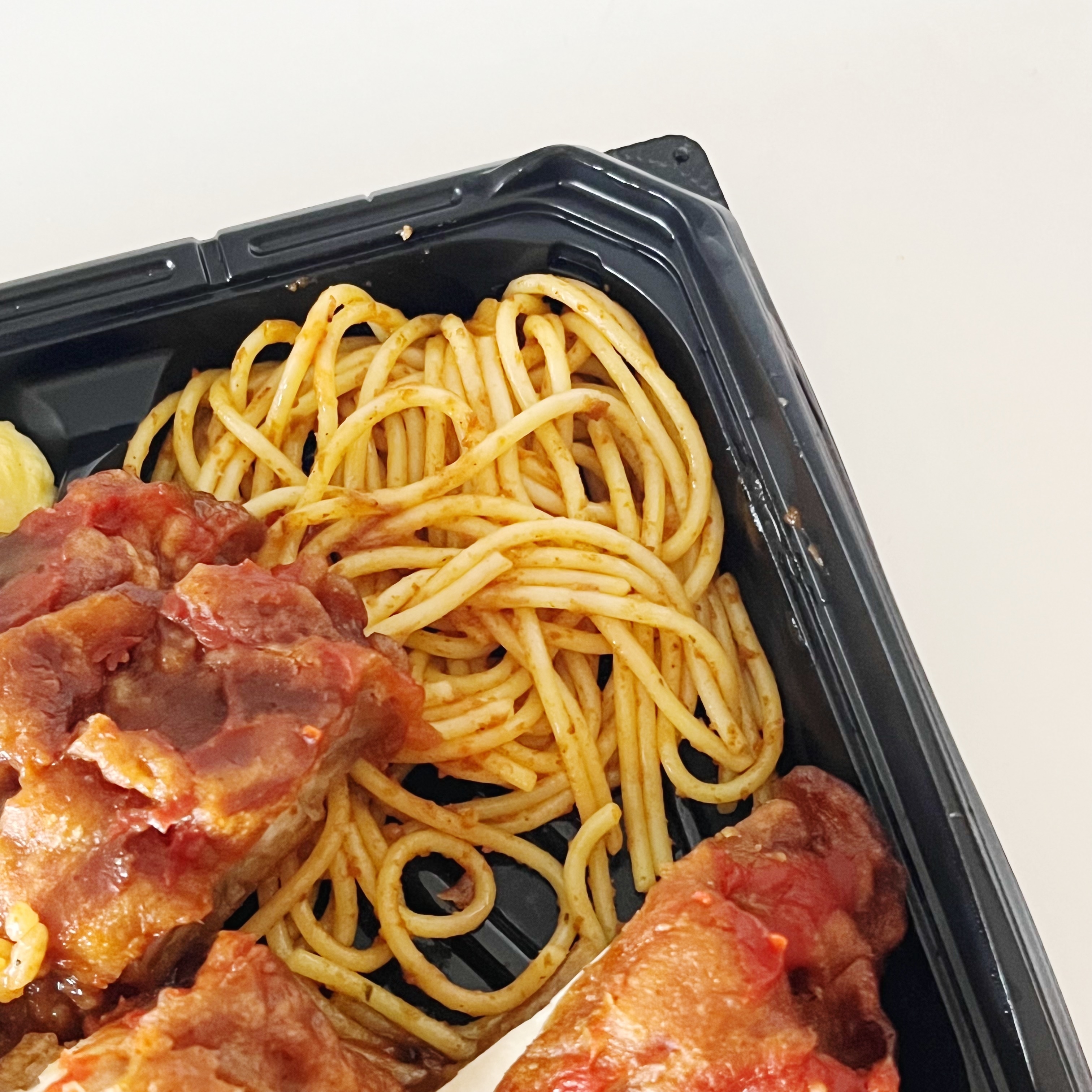 ミニストップのおすすめのお弁当「盛旨っ!大好きカレー弁当」