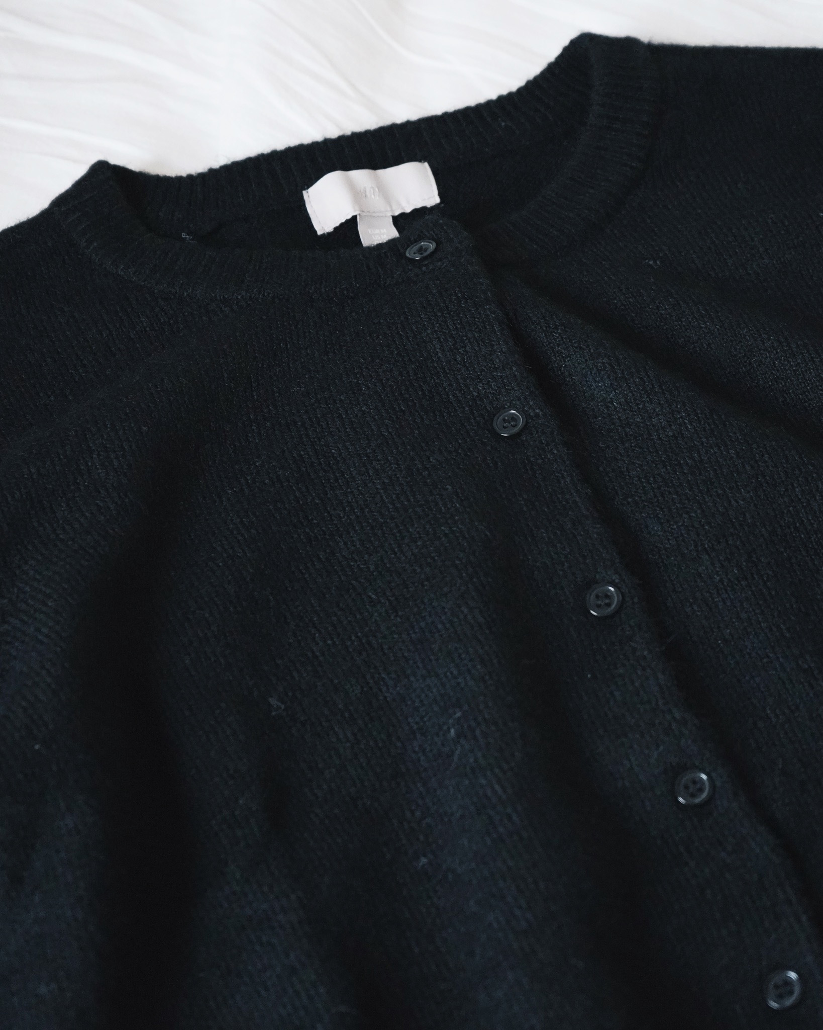 H＆Mのおすすめカーディガン「ニットカーディガン」