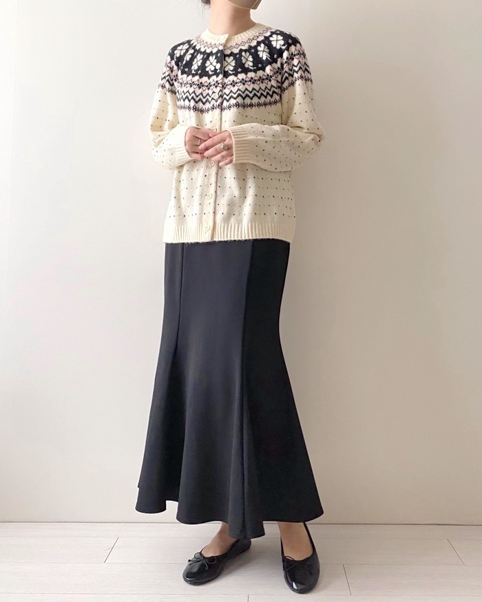 ユニクロのオススメのトップス「ジャカードクルーネックカーディガン(長袖)」