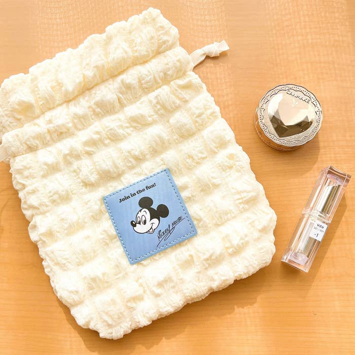 PLAZA(プラザ)のオススメのポーチ「Disney(ディズニー)巾着ポーチ」