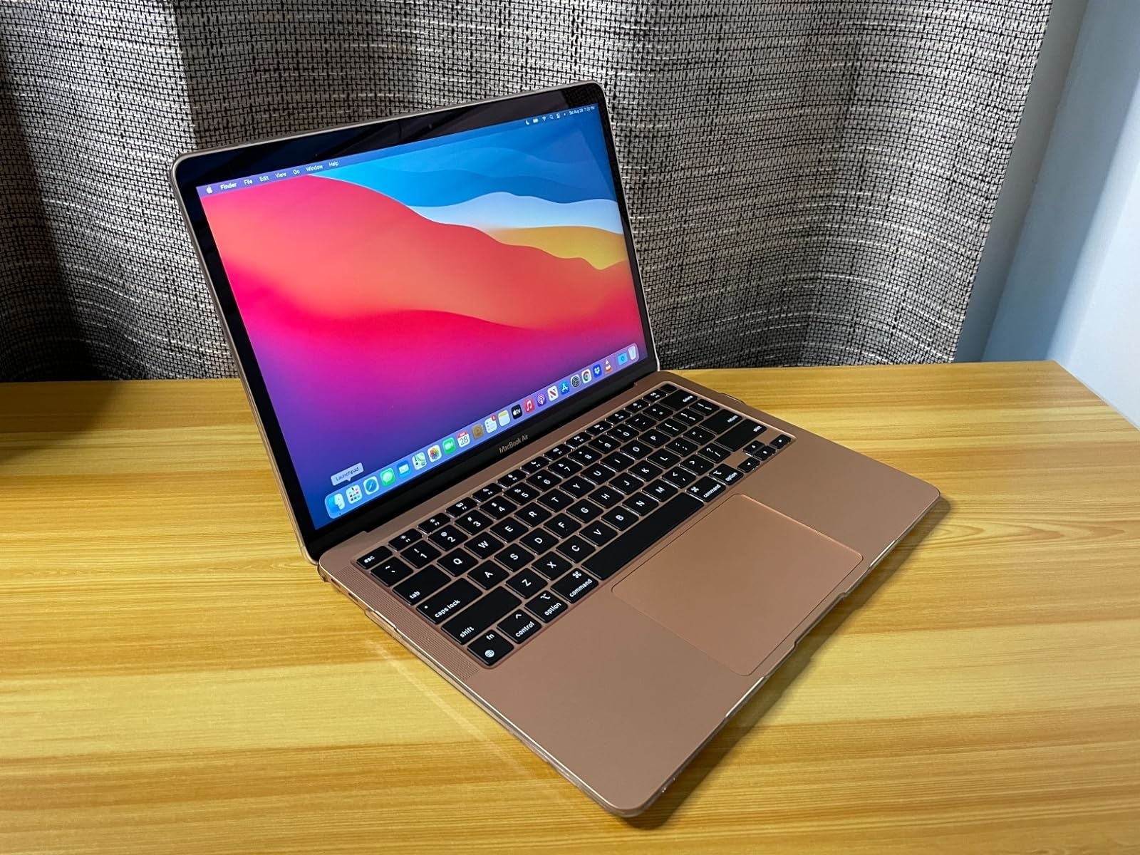 reviewer photo showing macbook pro